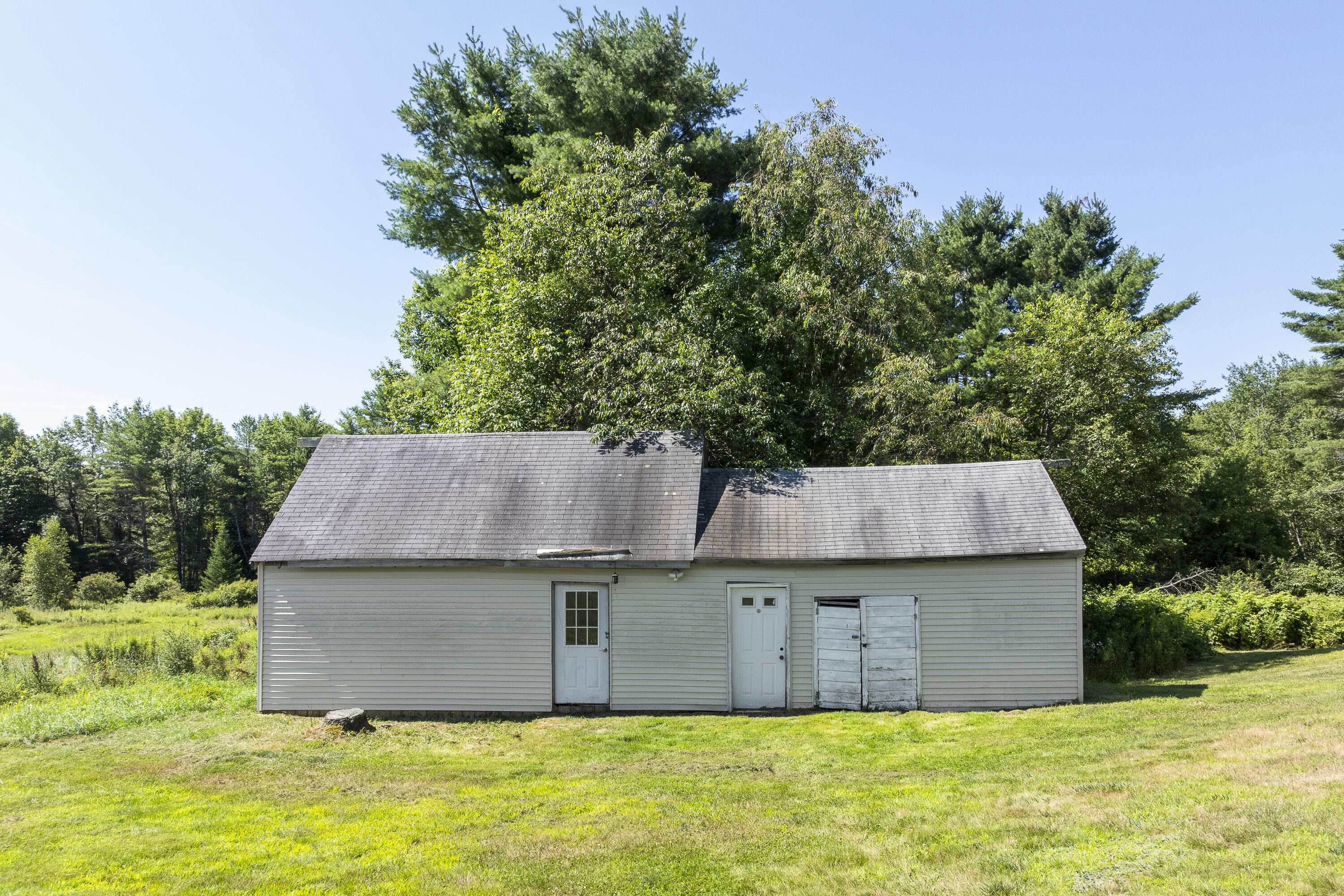 64 Litchfield Road Bowdoin ME 04287