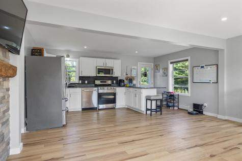 64 Litchfield Road Bowdoin ME 04287