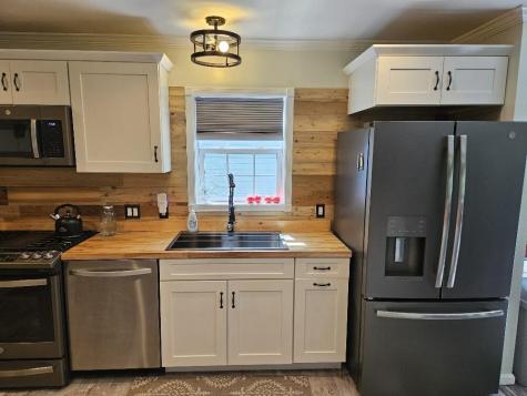 775 Us Route 2 Wilton ME 04294