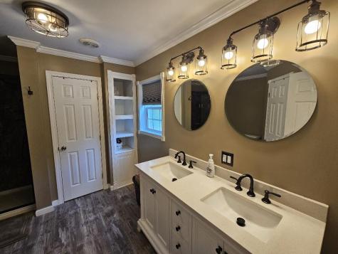 775 Us Route 2 Wilton ME 04294