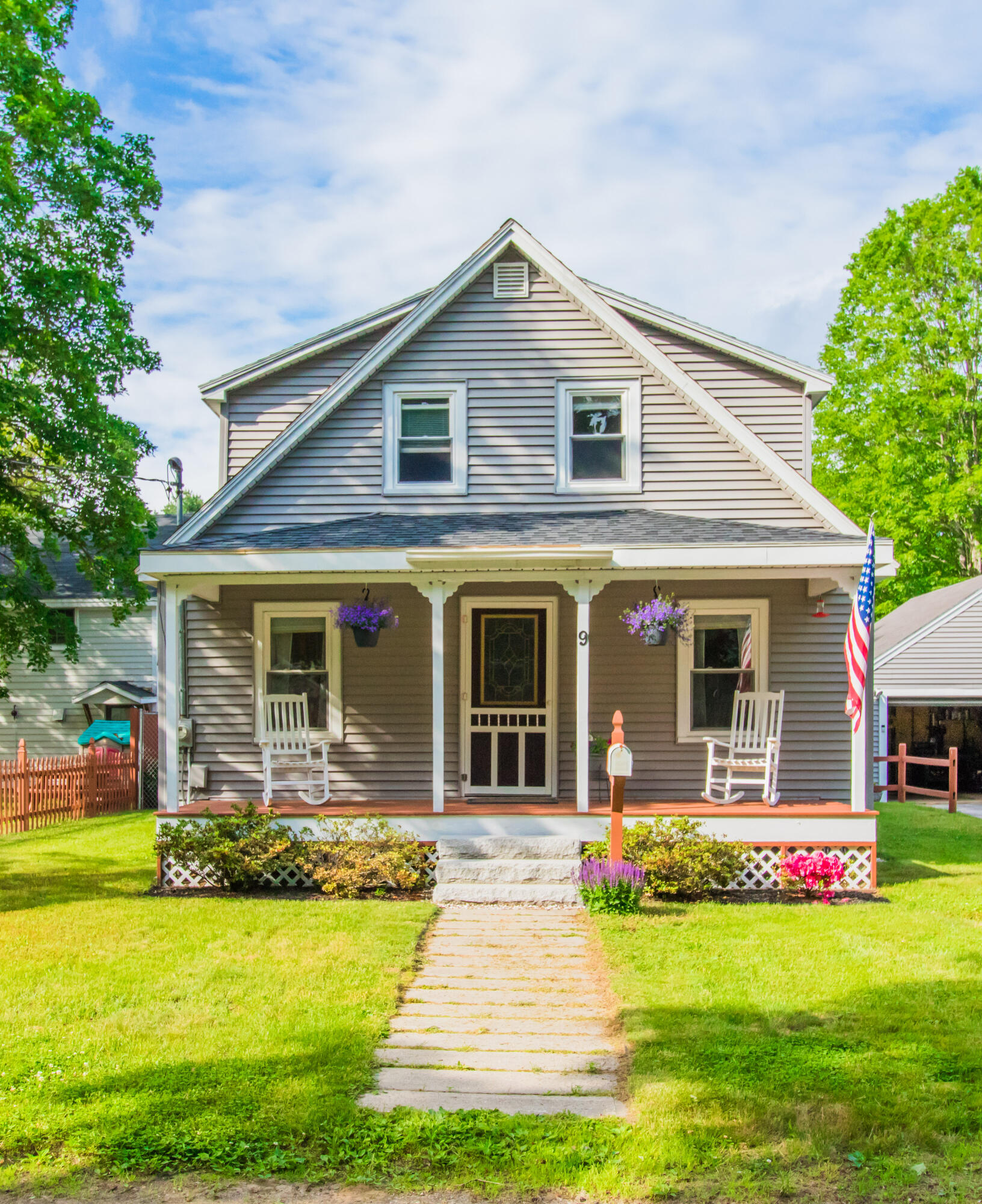 9 Autumn Avenue Mechanic Falls, ME