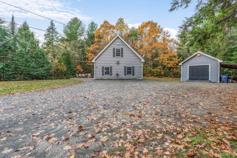 57 Kingsbury Road Holden ME 04429