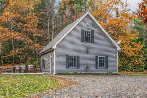 57 Kingsbury Road Holden ME 04429