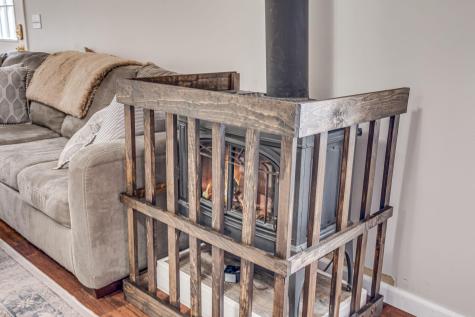 57 Kingsbury Road Holden ME 04429