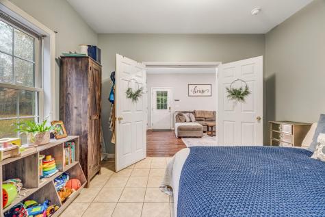 57 Kingsbury Road Holden ME 04429