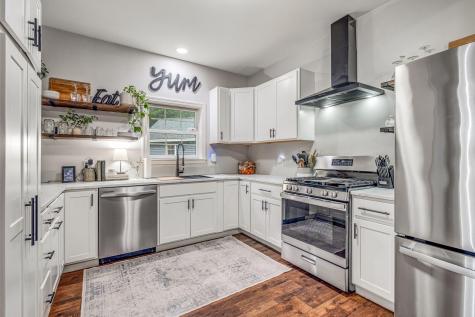 57 Kingsbury Road Holden ME 04429