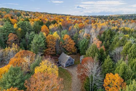 57 Kingsbury Road Holden ME 04429