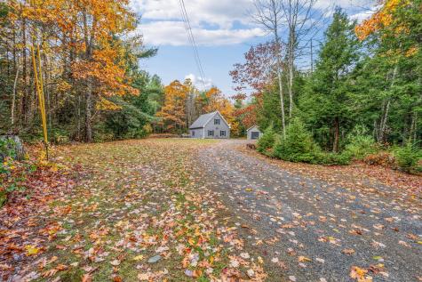 57 Kingsbury Road Holden ME 04429