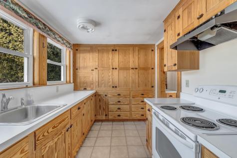 710 Summer Street Auburn ME 04210