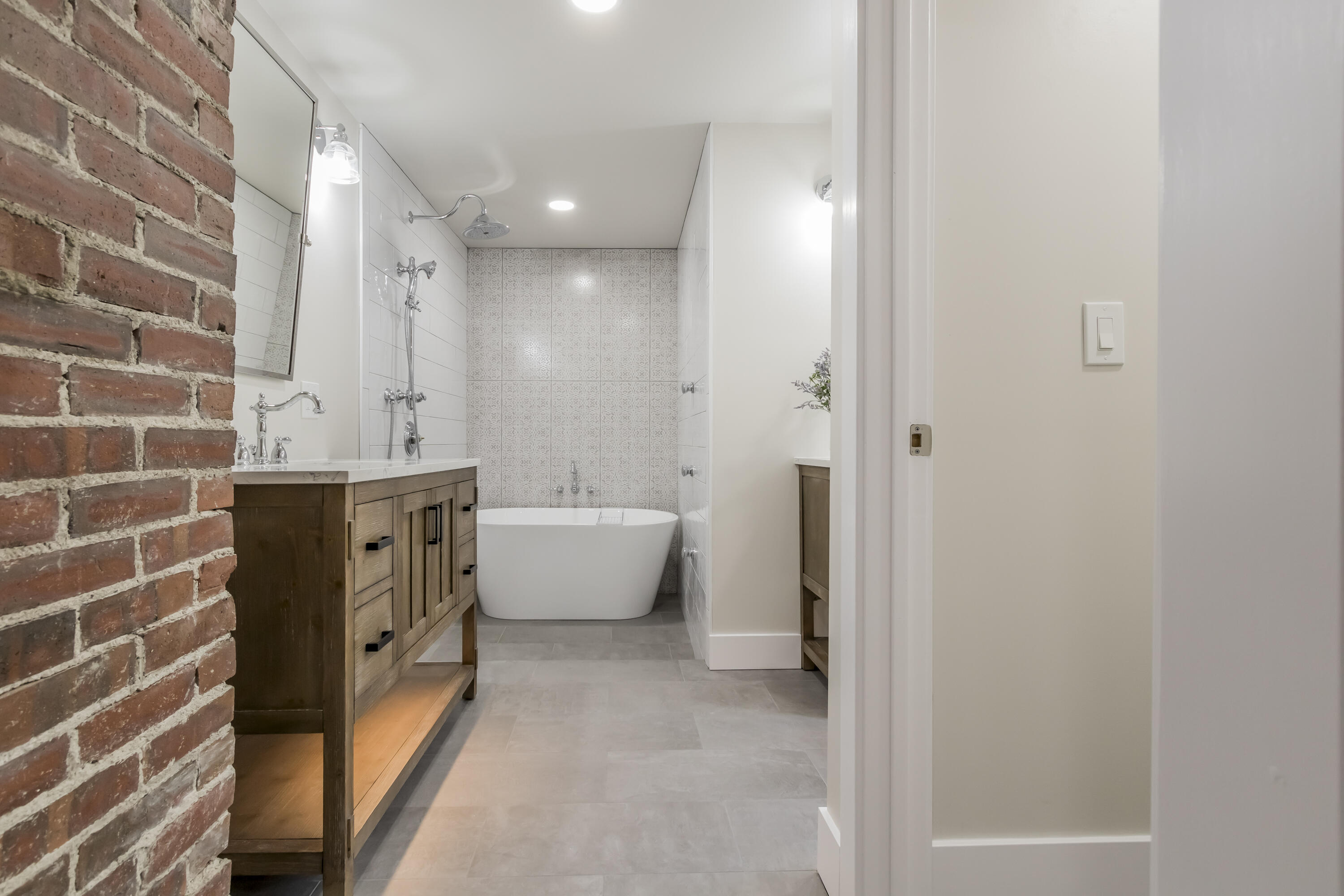 86 Middle Bay Road Brunswick ME 04011