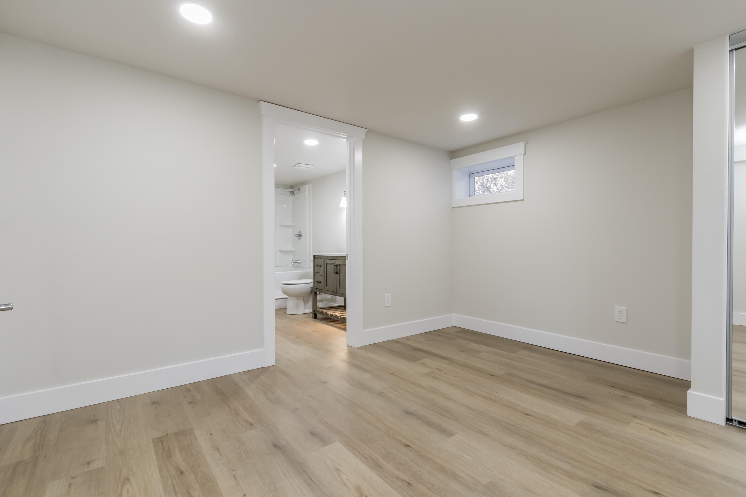86 Middle Bay Road Brunswick ME 04011