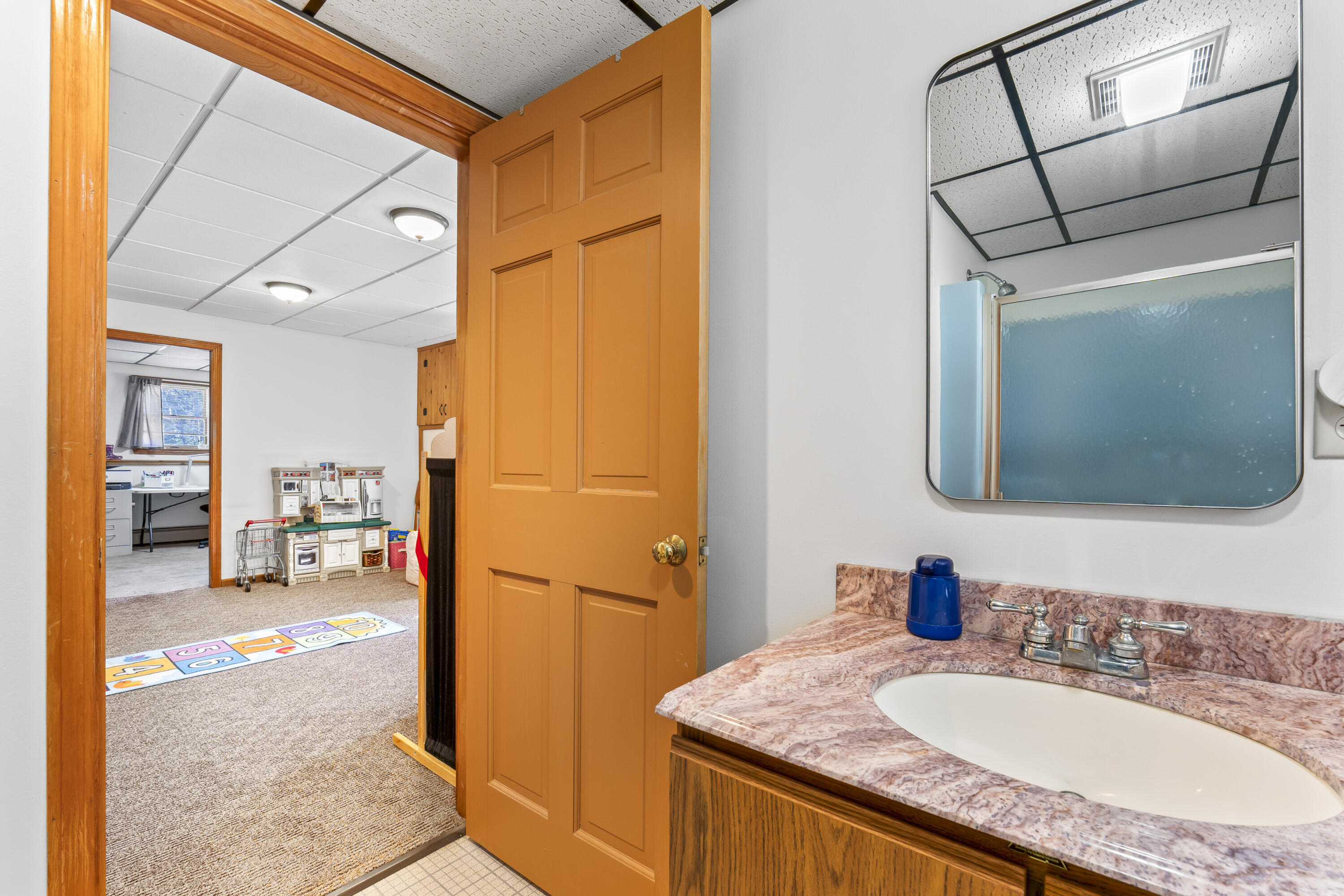 1072 Middle Road Woolwich ME 04579