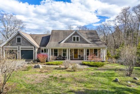59 Ledgewood Drive Boothbay ME 04537