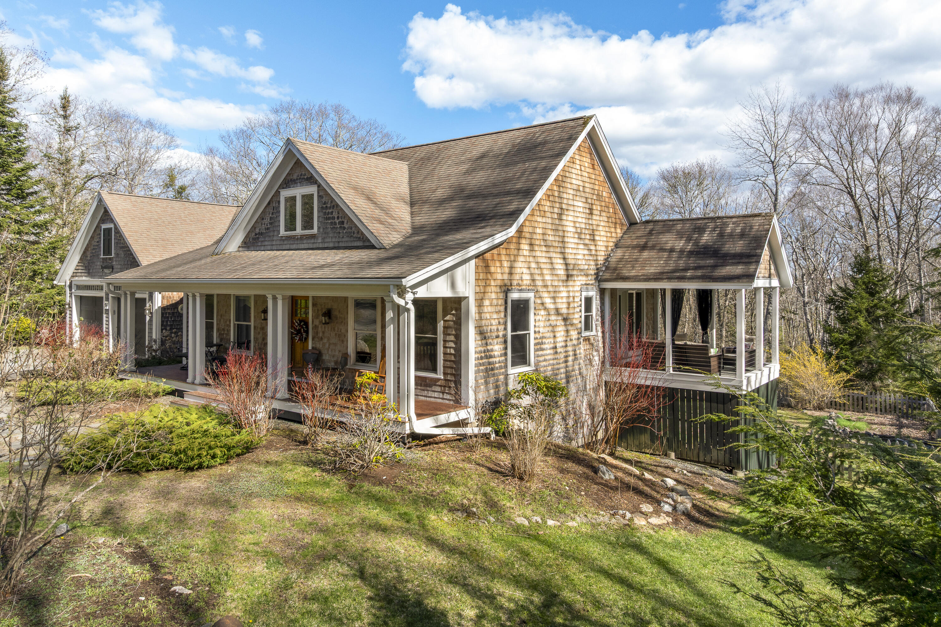 59 Ledgewood Drive Boothbay ME 04537