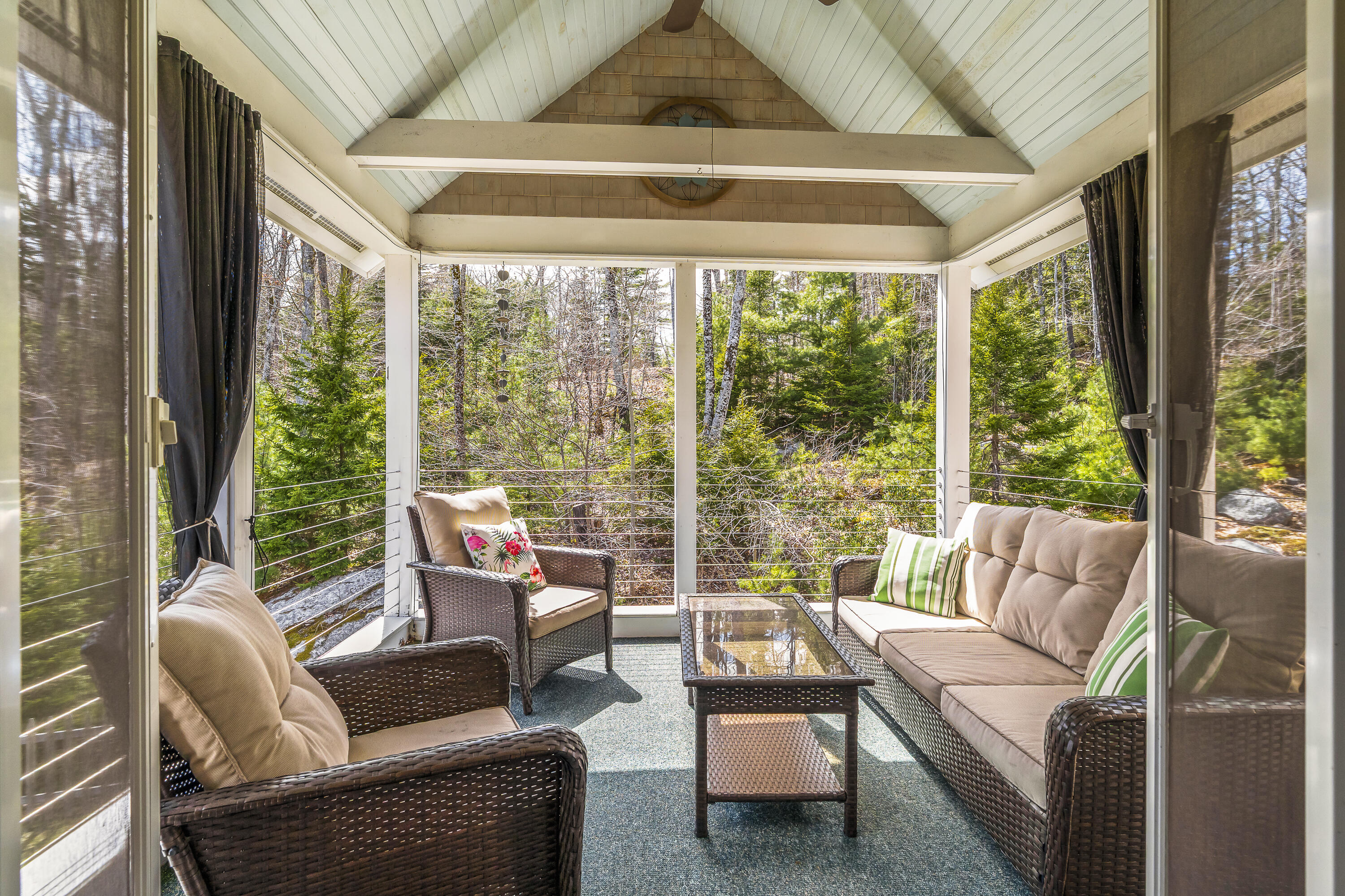 59 Ledgewood Drive Boothbay ME 04537