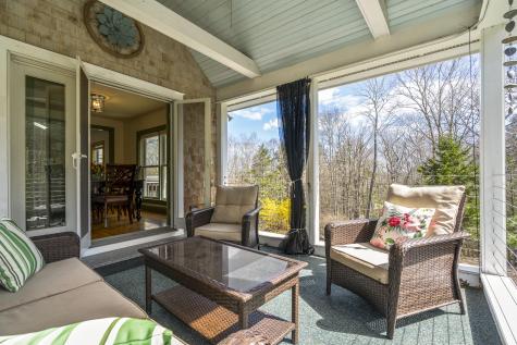 59 Ledgewood Drive Boothbay ME 04537