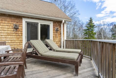 59 Ledgewood Drive Boothbay ME 04537