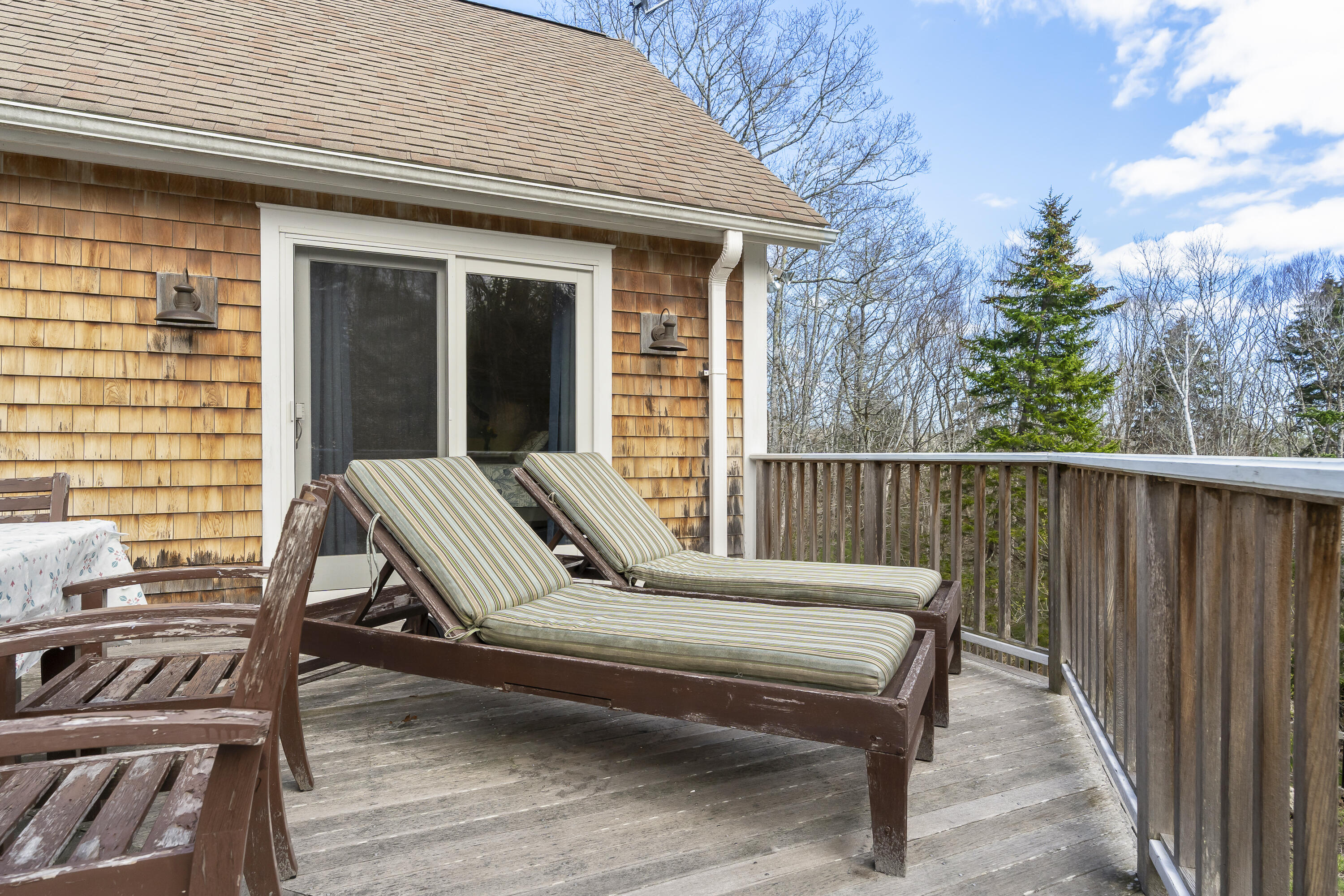 59 Ledgewood Drive Boothbay ME 04537