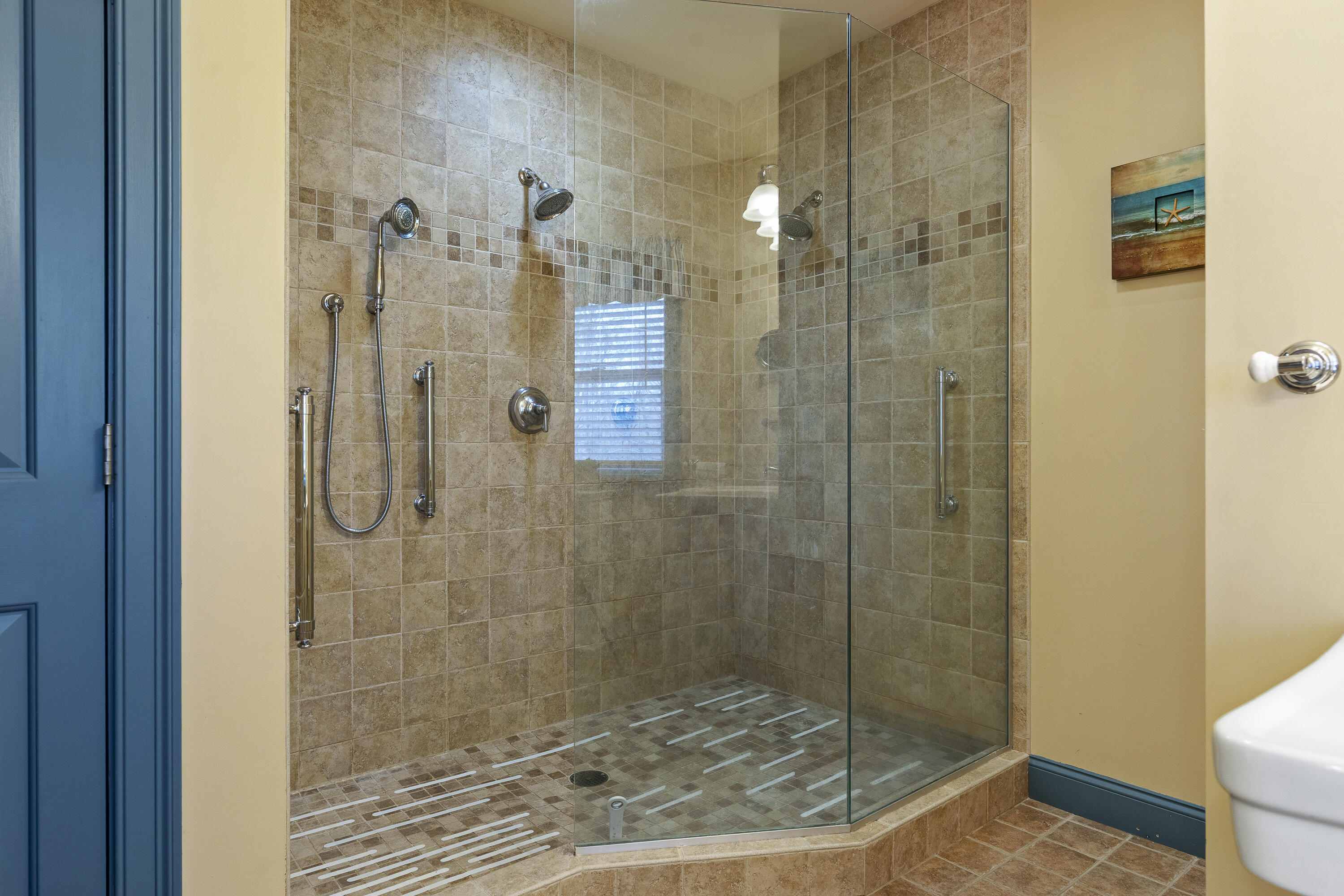 59 Ledgewood Drive Boothbay ME 04537