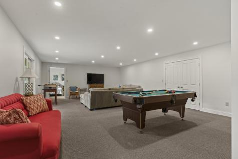 59 Ledgewood Drive Boothbay ME 04537
