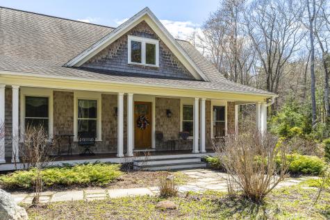59 Ledgewood Drive Boothbay ME 04537