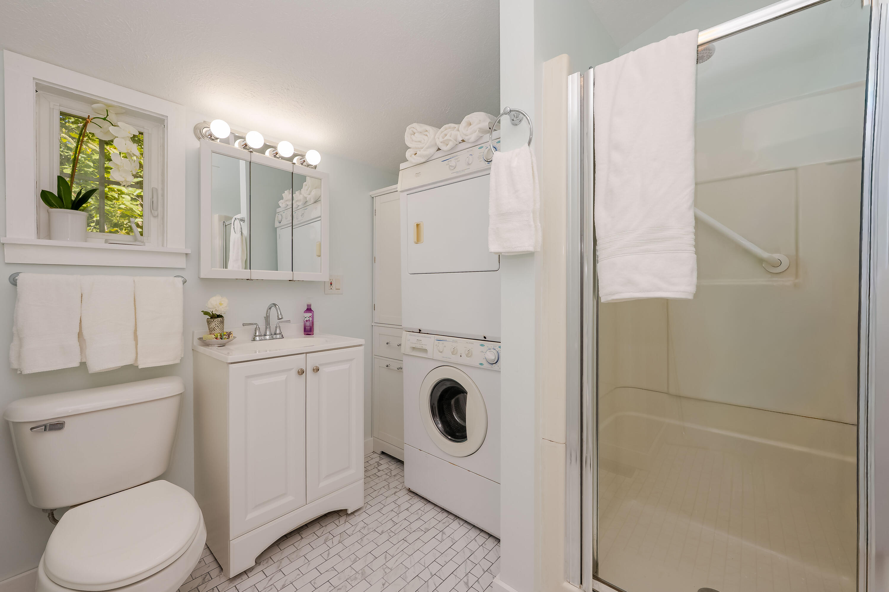 117 Middle Road Acton ME 04001