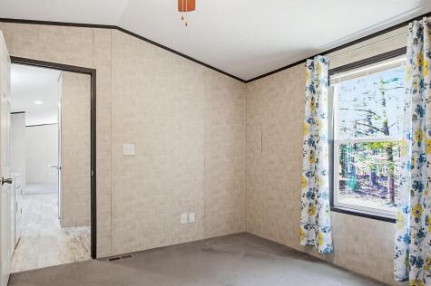 28 Rachel Drive Sanford ME 04073