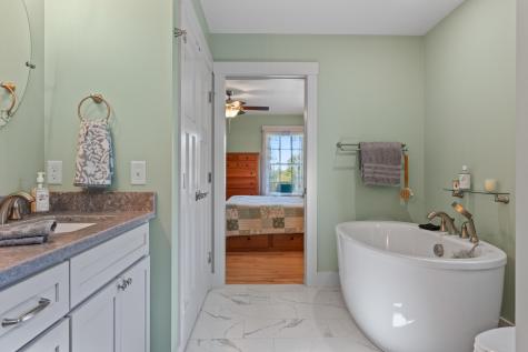 31 Goose Ledge Road Harpswell ME 04079