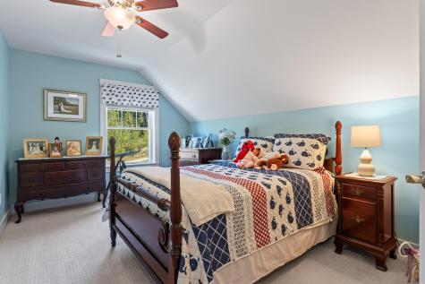 31 Goose Ledge Road Harpswell ME 04079