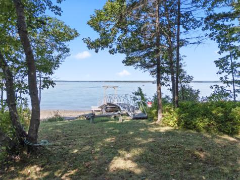 31 Goose Ledge Road Harpswell ME 04079