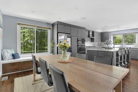 37 Stone Ridge Road Falmouth ME 04105