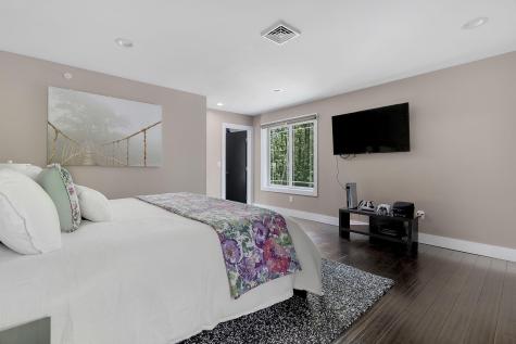 37 Stone Ridge Road Falmouth ME 04105