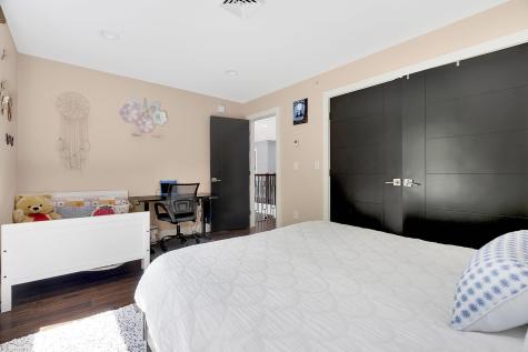 37 Stone Ridge Road Falmouth ME 04105