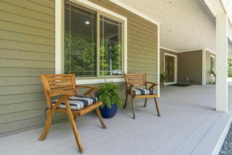 37 Stone Ridge Road Falmouth ME 04105