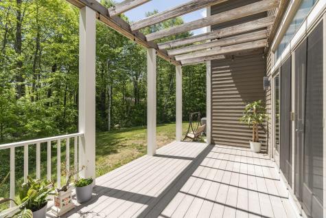 37 Stone Ridge Road Falmouth ME 04105