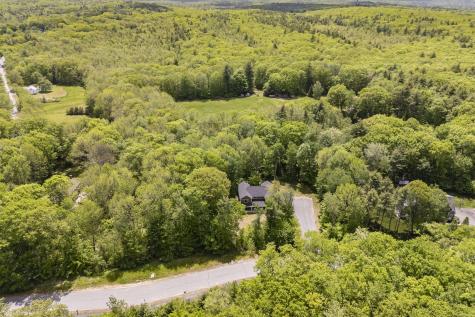 37 Stone Ridge Road Falmouth ME 04105