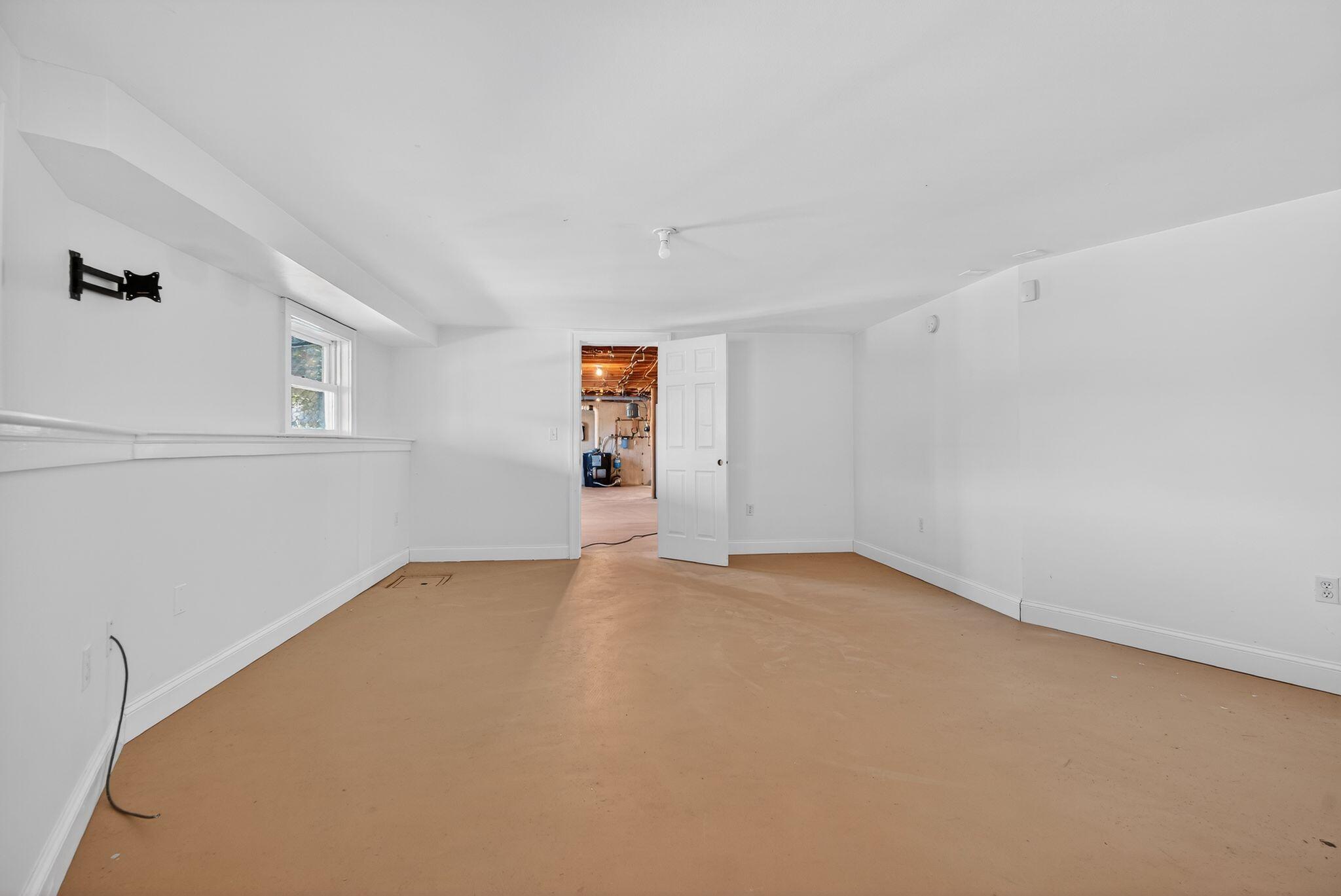 487 Gray Road North Yarmouth ME 04097