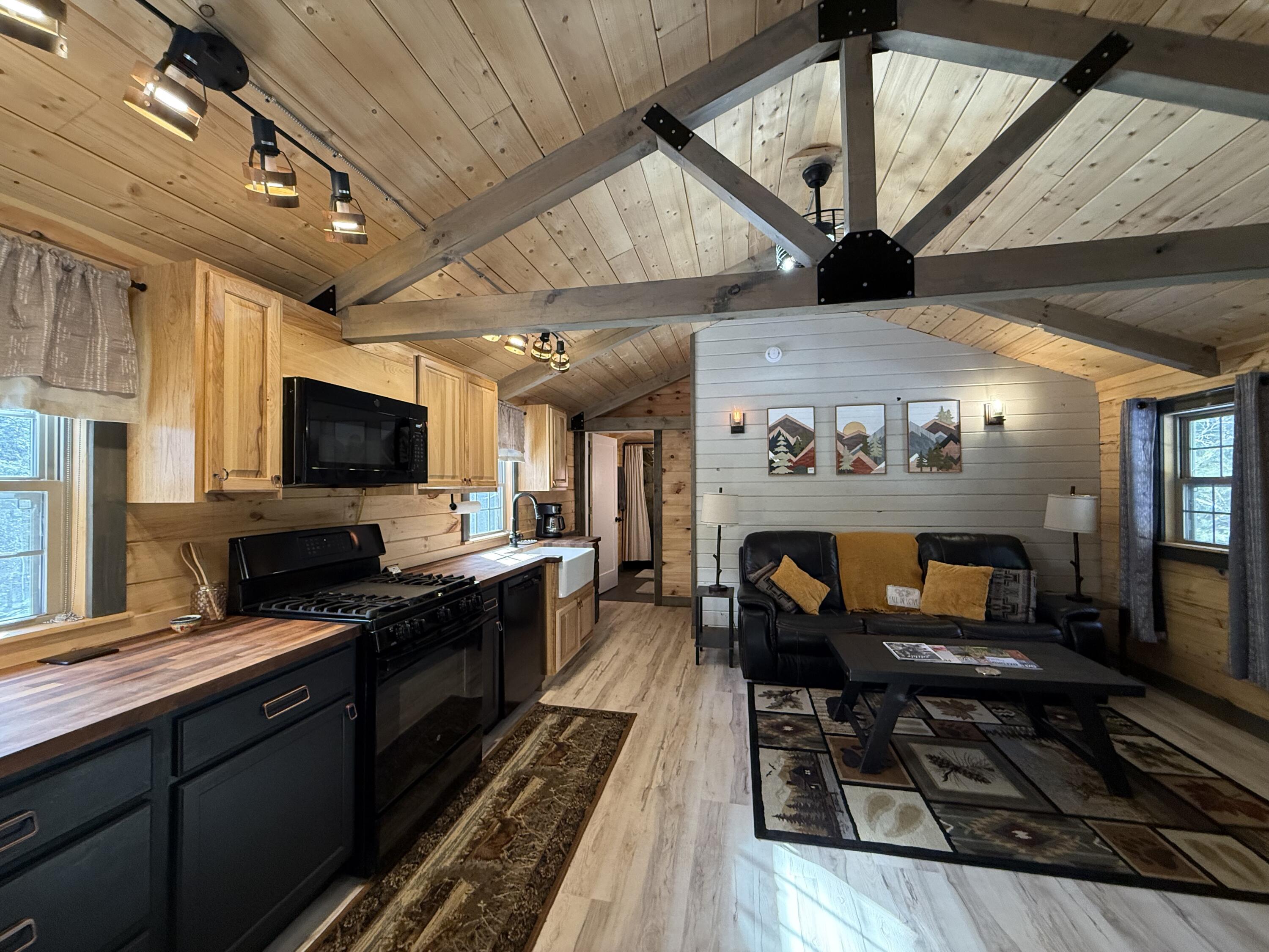 2 Hidden Lane West Paris ME 04289