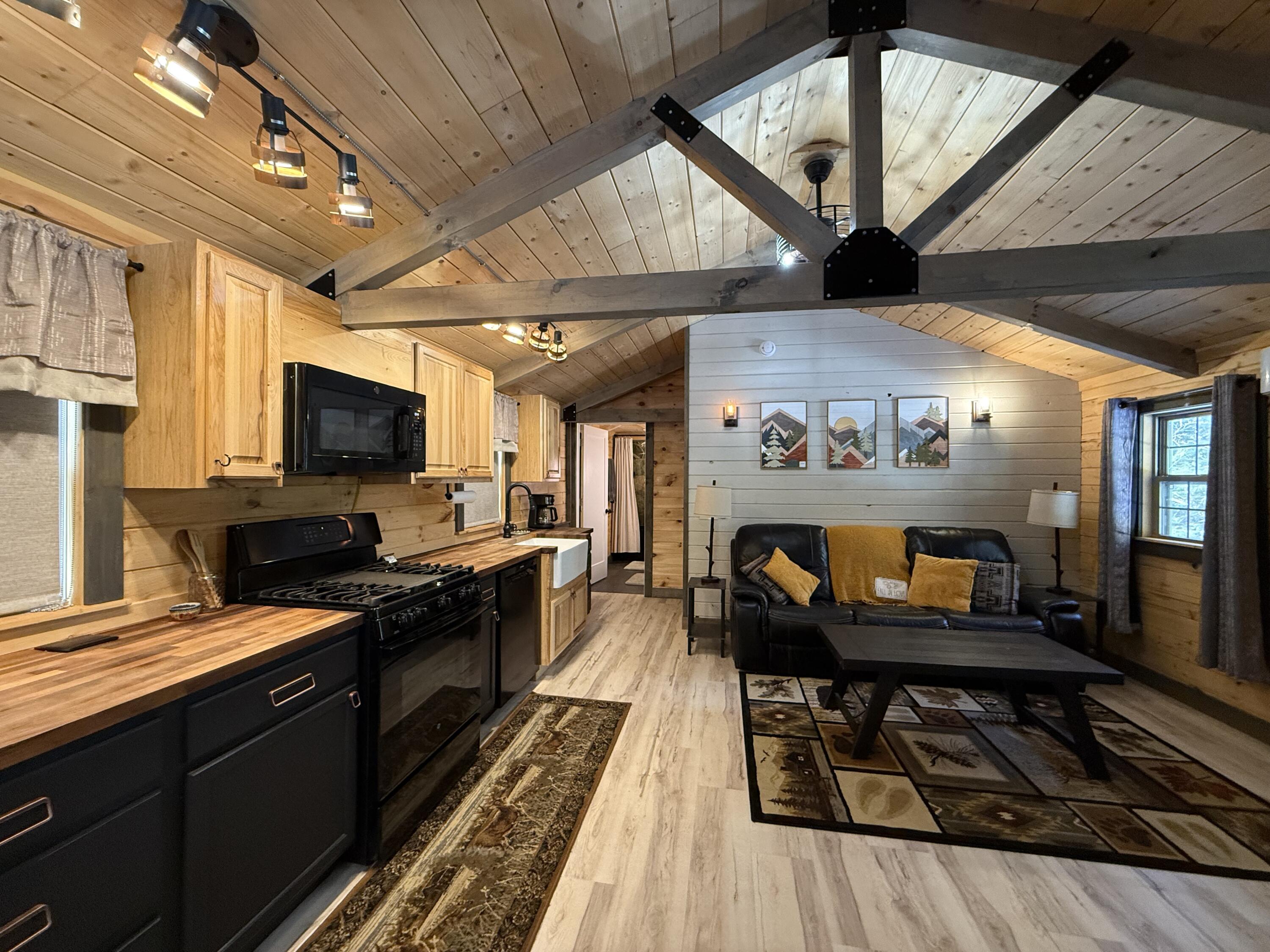 2 Hidden Lane West Paris ME 04289