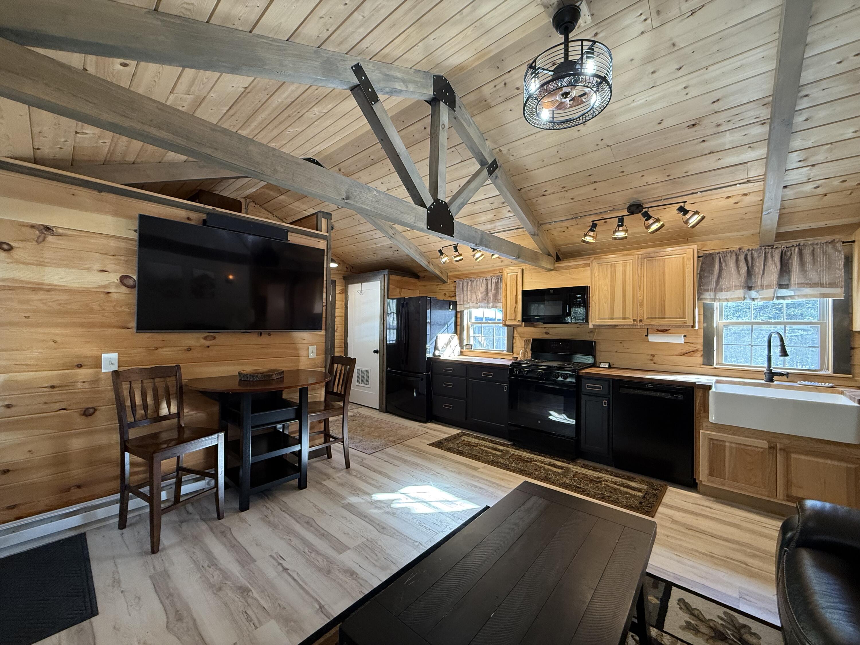 2 Hidden Lane West Paris ME 04289