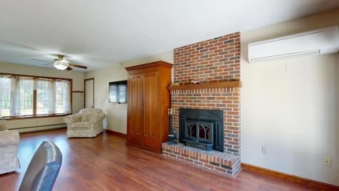 12 Hartford Street Lewiston ME 04240