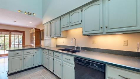 12 Hartford Street Lewiston ME 04240