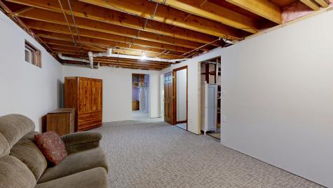 12 Hartford Street Lewiston ME 04240