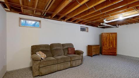 12 Hartford Street Lewiston ME 04240