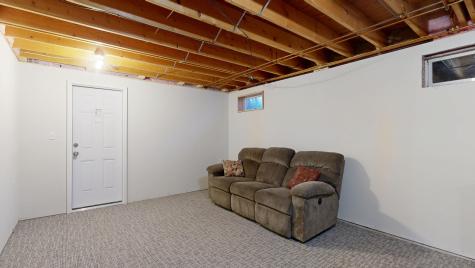 12 Hartford Street Lewiston ME 04240