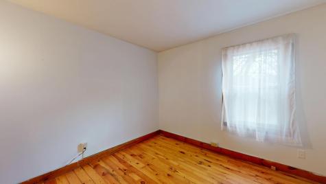 8 Howe Street Lewiston ME 04240