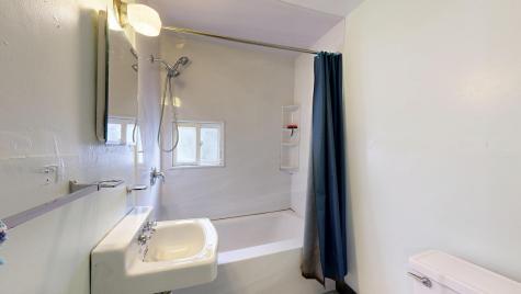 8 Howe Street Lewiston ME 04240