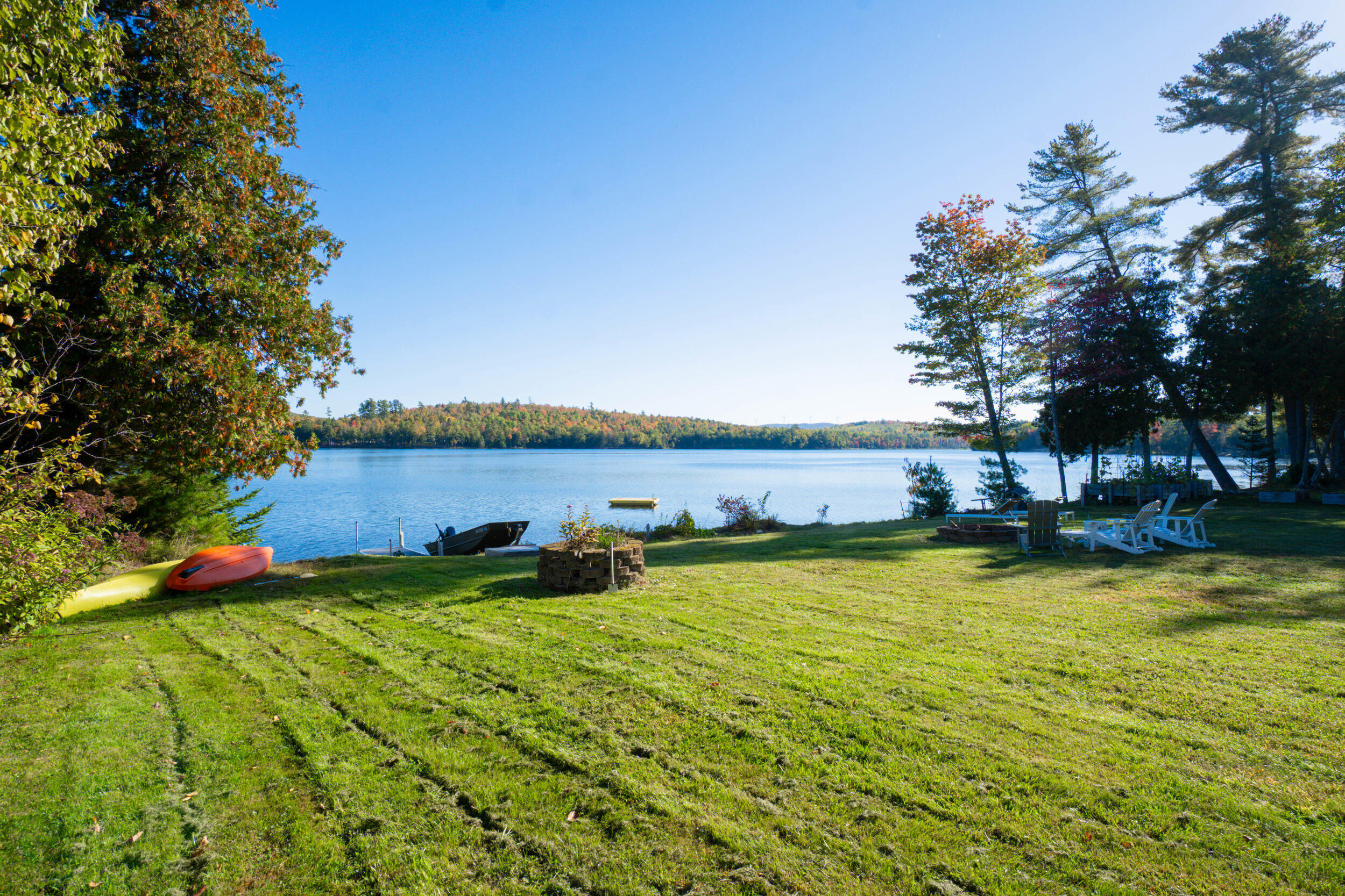 24 Autumn Lane Lincoln ME 04457