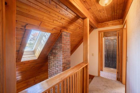 24 Autumn Lane Lincoln ME 04457