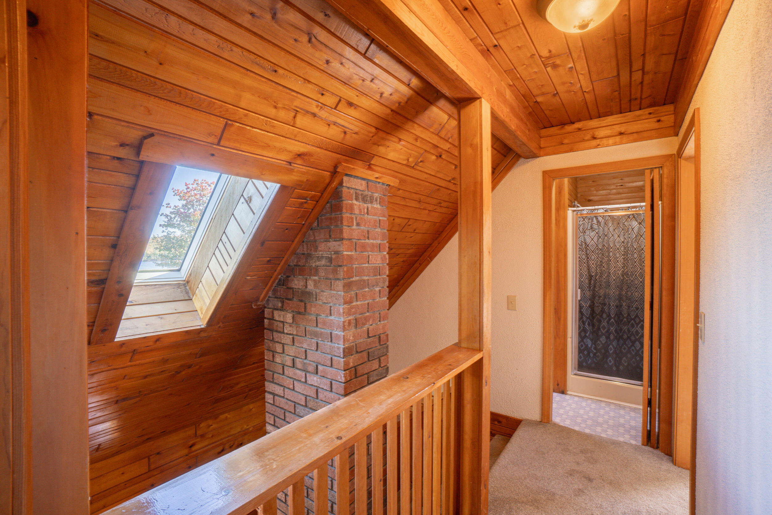 24 Autumn Lane Lincoln ME 04457